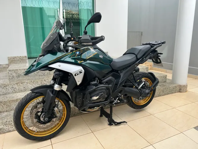 Super nova. Sem detalhes 