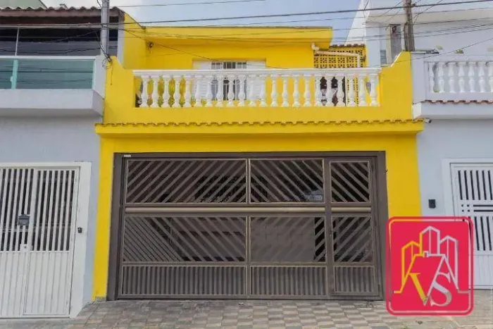 Sobrado com 3 dormitórios para alugar, 149 m² por R$ 3.523,45/mês - Planalto - São Bernard