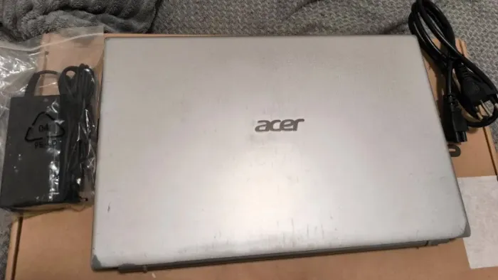 Notebook ACER ASPIRE 15 - Intel Core i3 - 11ª geração - SSD 256 GB - 4 GB de RAM