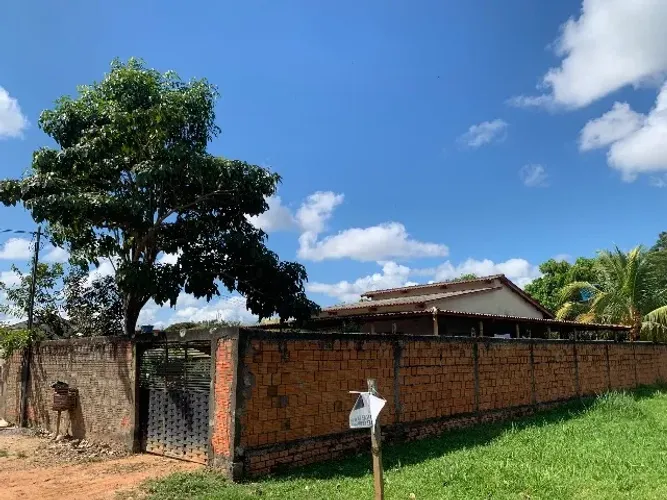 Vende- se casa no Canaã
