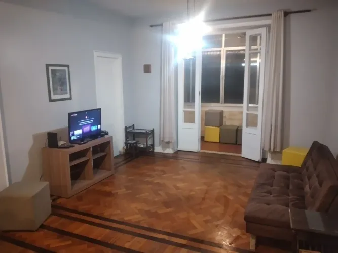 Alugo apartamento mobiliado temporada copacabana diárias
