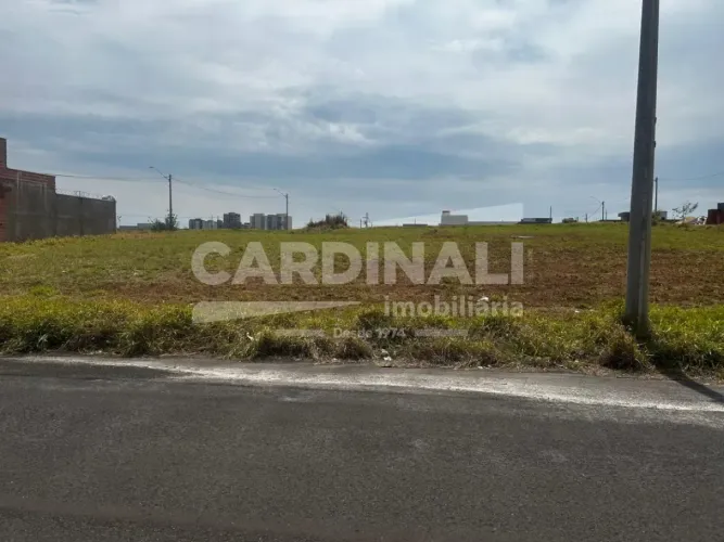 Terreno Padrão em São Carlos