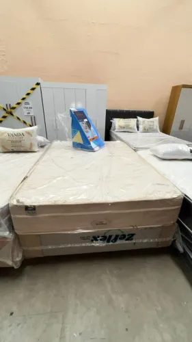 Conforto Imperial para Suas Noites: Conjunto Box Casal de Molas Ensacadas em Promoção