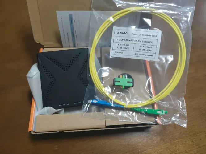 Kit ONU XPON VSOL V2802RH + Patch Cord + Acoplador