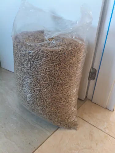 Granulado higiênico para gatos e roedores