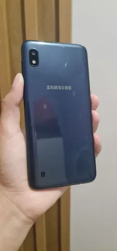 Celular barato A10, sem detalhes aparelho estado de novo