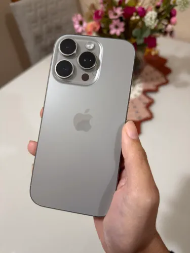 iPhone 16 pro 