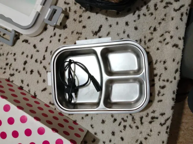 Marmita elétrica tanto serve para carro ou mesmo na tomada