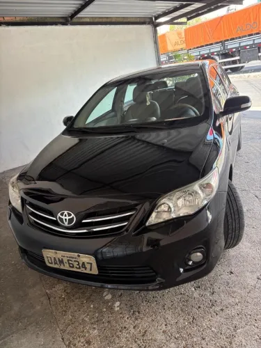 Toyota Corolla Altis 2.0 Flex 16V Aut. 2013