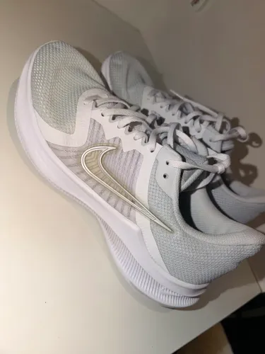 Nike Downshifter branco