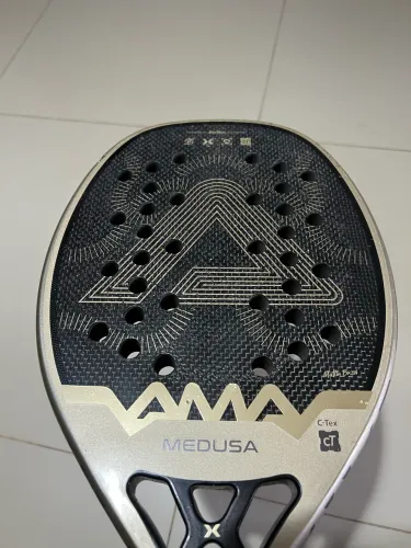 Raquete Ama Medusa