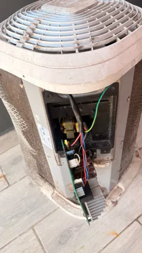 Condensador e peça de ar eletrolux ( placa danificado)
