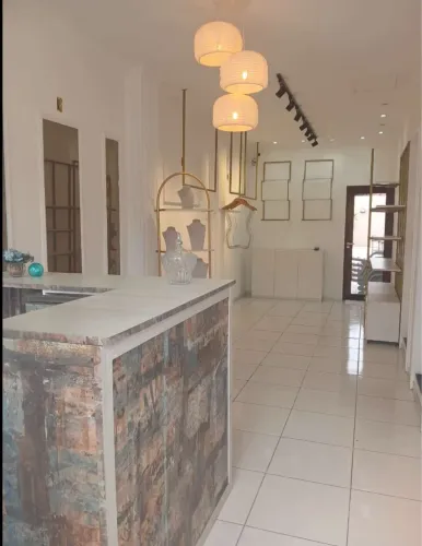 Vendo tudo de uma loja com preço acessível.