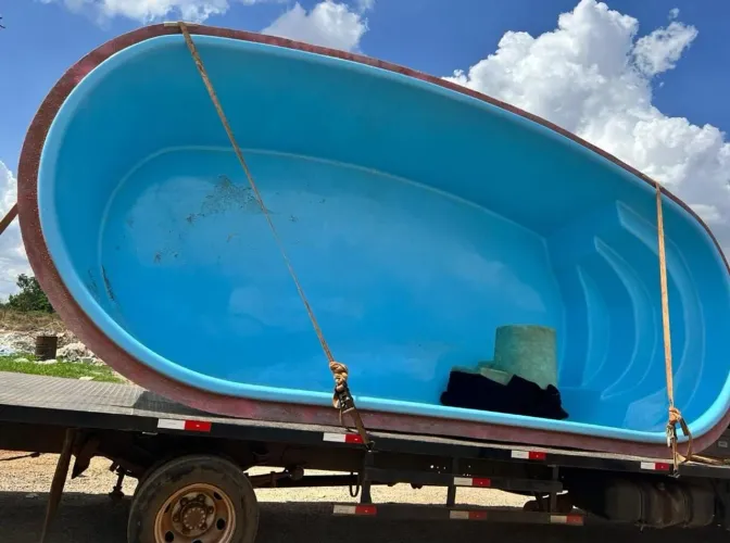 Piscina de 8 mts modelo oval 15 anos de garantia 