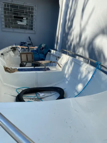 Barco de fibra 