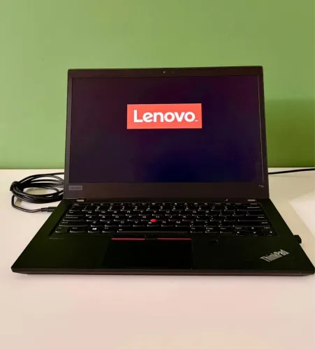 Lenovo ThinkPad T14 Gen 2 de i5 11ª Geração 16GB RAM SSD NVMe 512GB