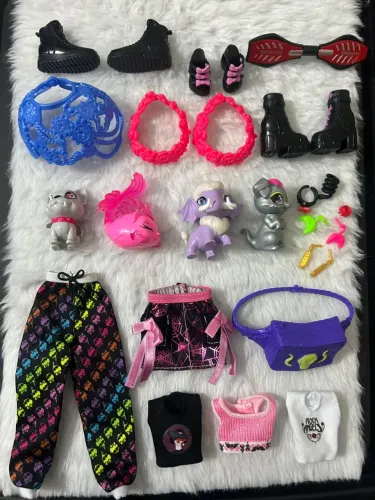 Lote g3 acessórios Monster High