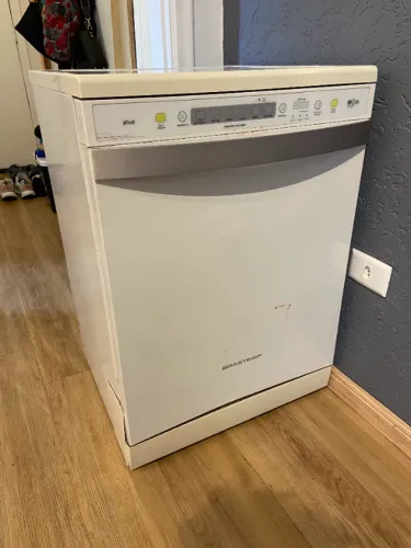 Máquina de Lavar Louças