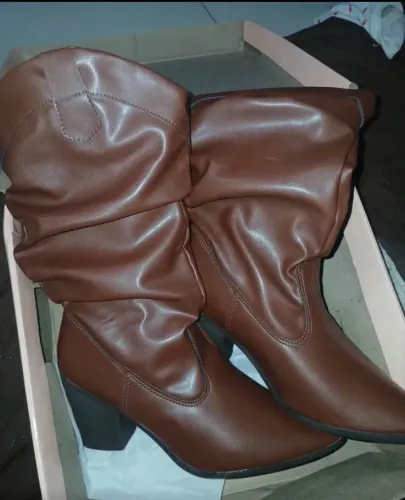 Bota Gigil 