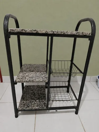 Vende-se fruteira de mármore