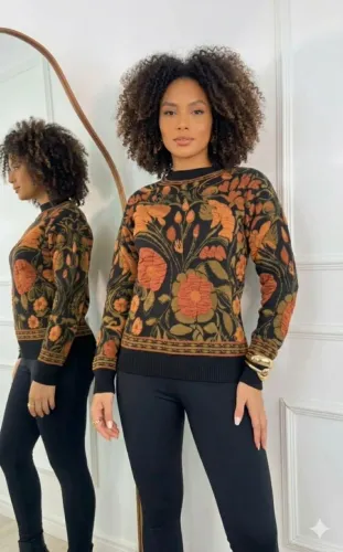 Blusa Floral em alto relevo em Cachemire Premium alta qualidade