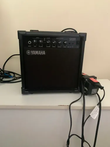 Amplificador de guitarra GA15II