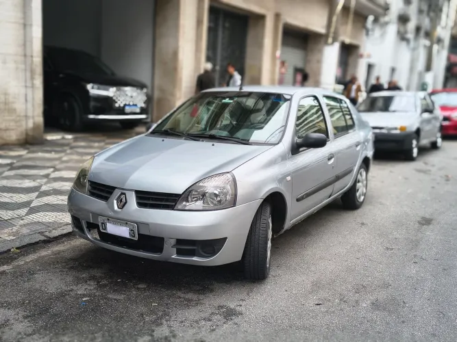 Renault Clio Sed. Expression Hi-flex 1.0 16V 4P 2007