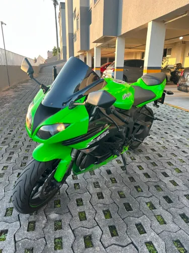 Kawasaki ZX6 2012