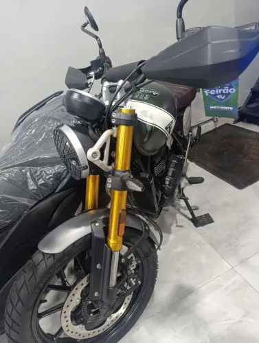Raridade novíssima Triumph scrambler 400x