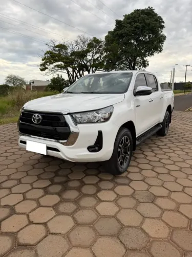 Toyota Hilux CD SRV 4X4 2.8 TDI Diesel Aut. 2022