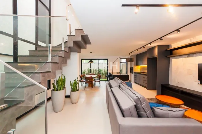 CASA PARA ALUGAR COM 3 QUARTOS NO SANTA CÂNDIDA
