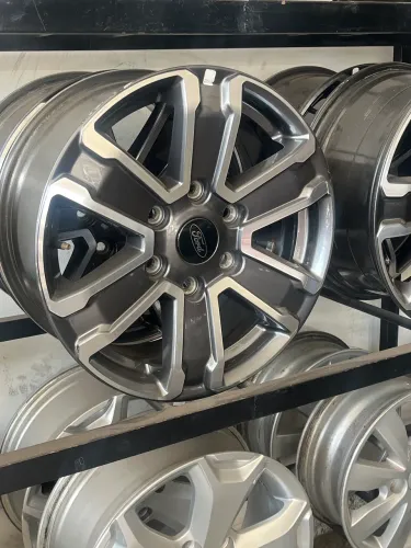 Roda ranger aro 17 original 