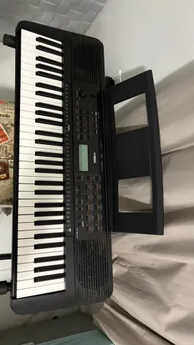 Teclado Yamaha
