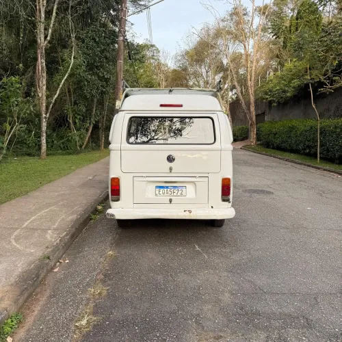 Volkswagen Kombi Standard 1.4 MI Total Flex 8V 2011