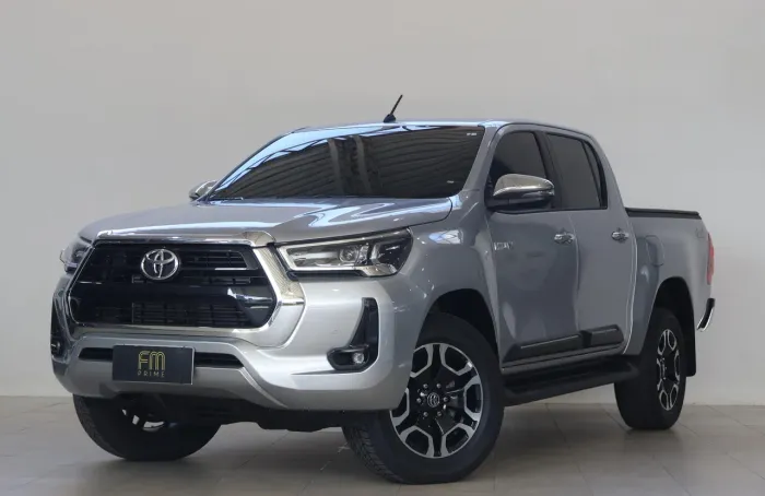 Toyota Hilux CD SRV 4X4 2.8 TDI Diesel Aut. 2025
