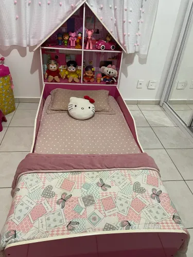 Cama infantil casinha
