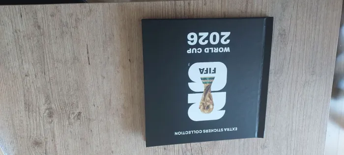kit 80 legends de 2026 originais com álbum personalizado