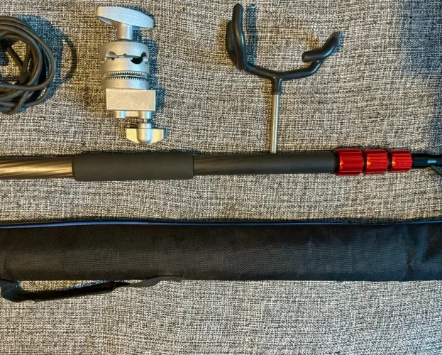 Boom fibra de carbono + cabeça de efeito + suporte + bag + XLR 5m
