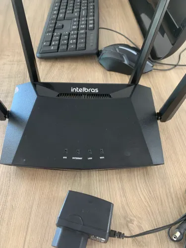 Kt 15 Rg 1200 Roteador Intelbras com fonte
