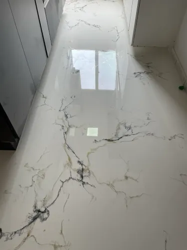 Especialista em Porcelanato líquido e tinta epóxi!