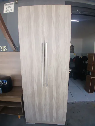 Multiuso grande, com 2 portas ,seminovo 