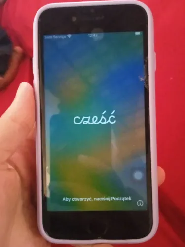 Acompanha película está todo normal só tem que formata para tirar meu iCloud 