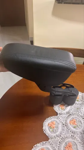 Apoio de braço para carro