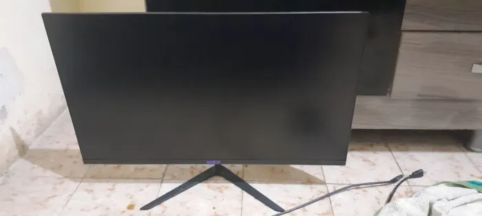 Vendo monitor mancer horizon z27 usado (mal contado no hdmi de fábrica)