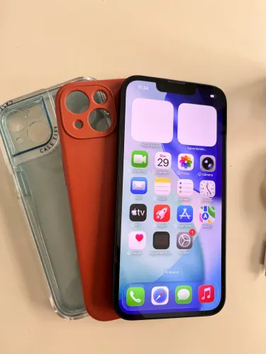 iPhone 13 - IMPECÁVEL 
