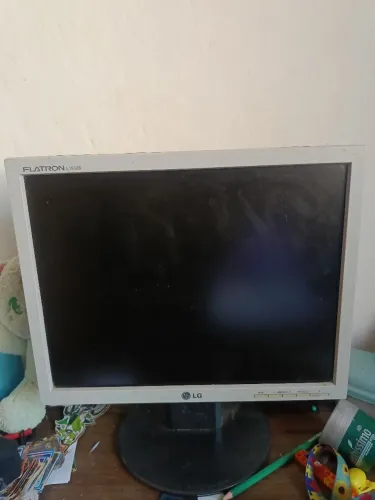 Vende-se tudo 250,00