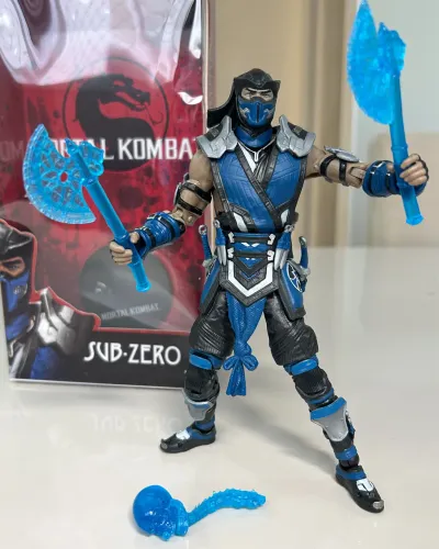 Action Figure Sub-Zero Mortal Kombat 19 cm Boneco