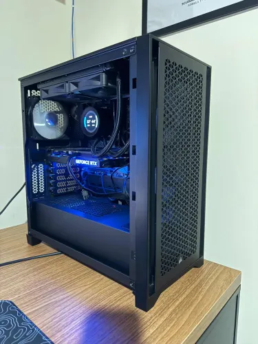 Gabinete corsair