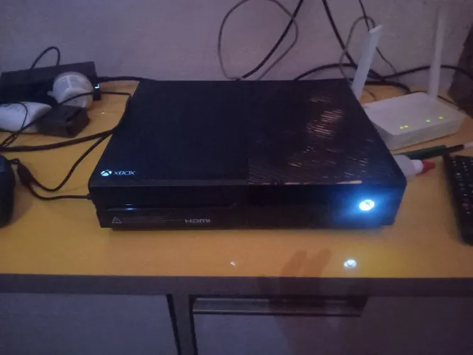 ? VENDO XBOX ONE FAT ?