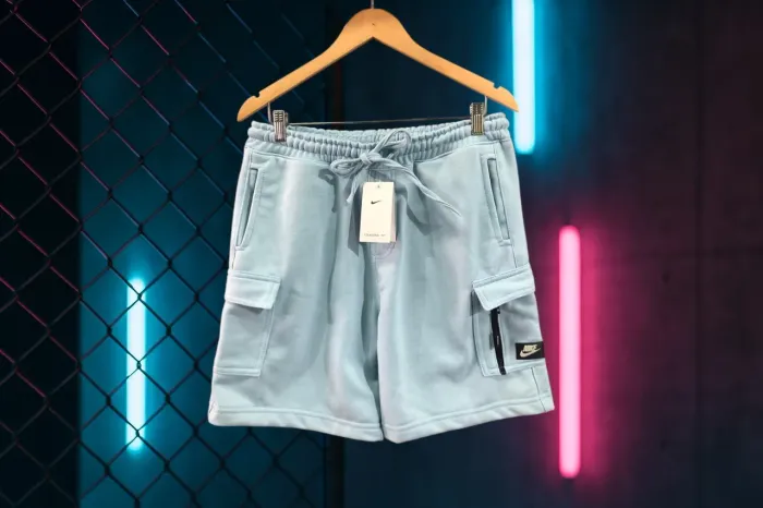 Bermudas moletom cargo 